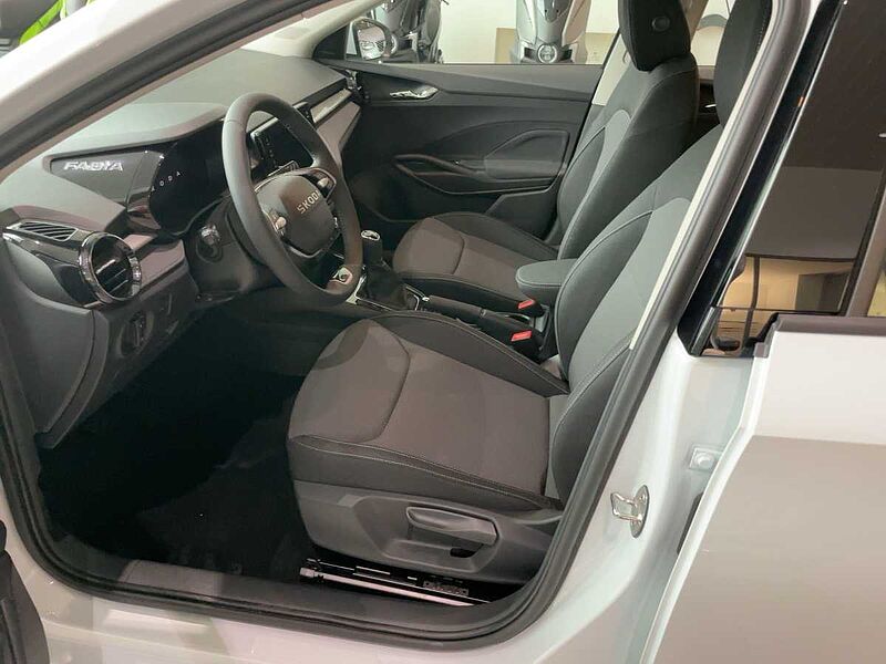 SKODA Fabia 1.0 TSI Selection LED PDC