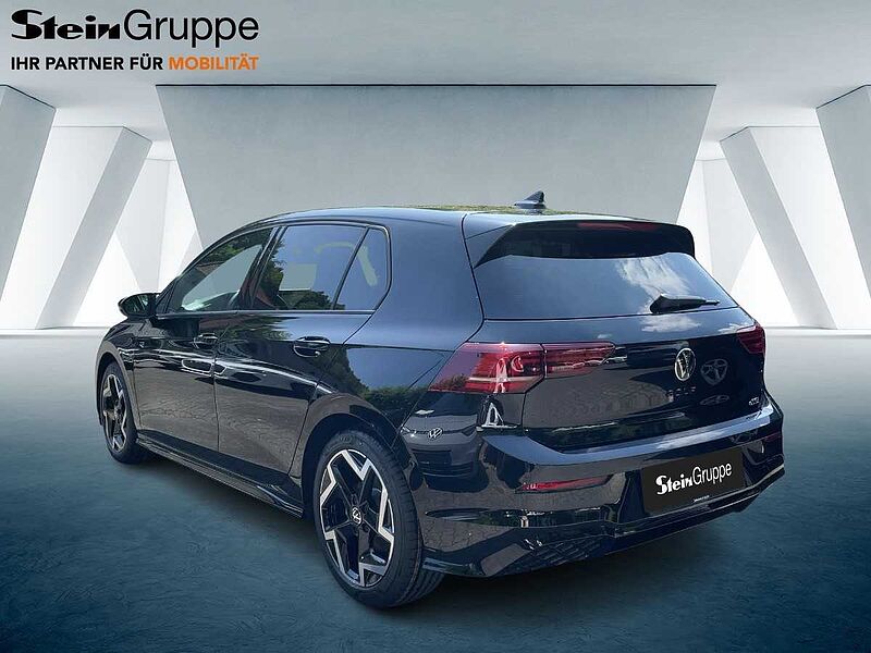 Volkswagen Golf VIII 1.5 eTSI W R-Line AHK ACC Virt Navi