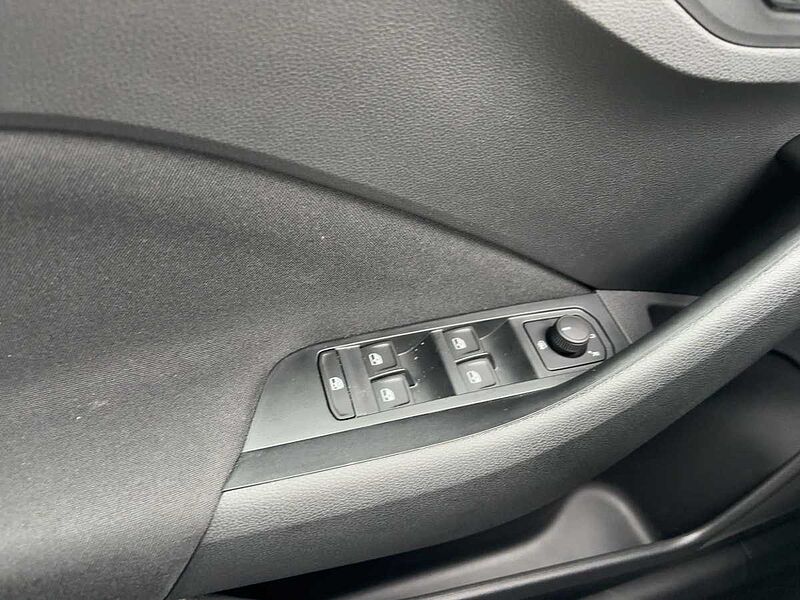SKODA Kamiq 1.0 TSI Essence LED PDC