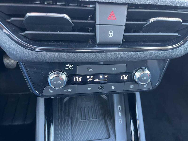SKODA Kamiq 1.0 TSI Selection LED PDC Matrix Kamera