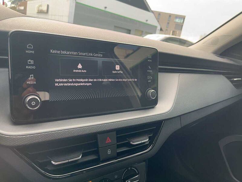 SKODA Kamiq 1.0 TSI Essence LED PDC