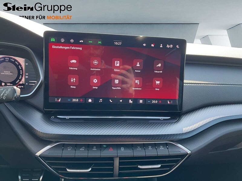 SKODA Octavia Combi 2.0 TDI W Sportline ACC Navi LED