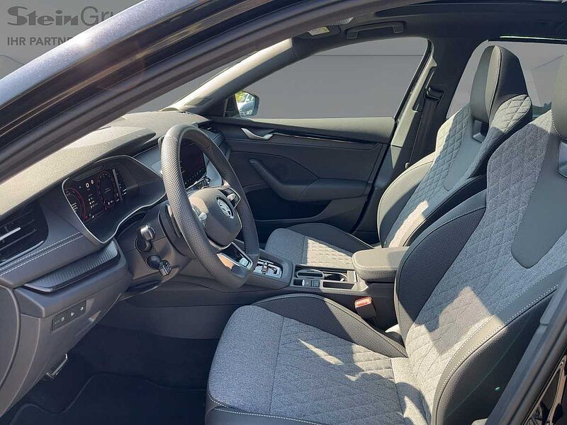 SKODA Octavia Combi 2.0 TDI W Sportline ACC Navi LED
