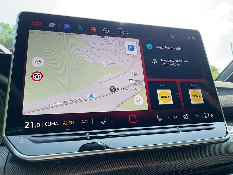 Volkswagen Golf VIII 2.0 TSI W GTI Navi ACC Virt CarPlay