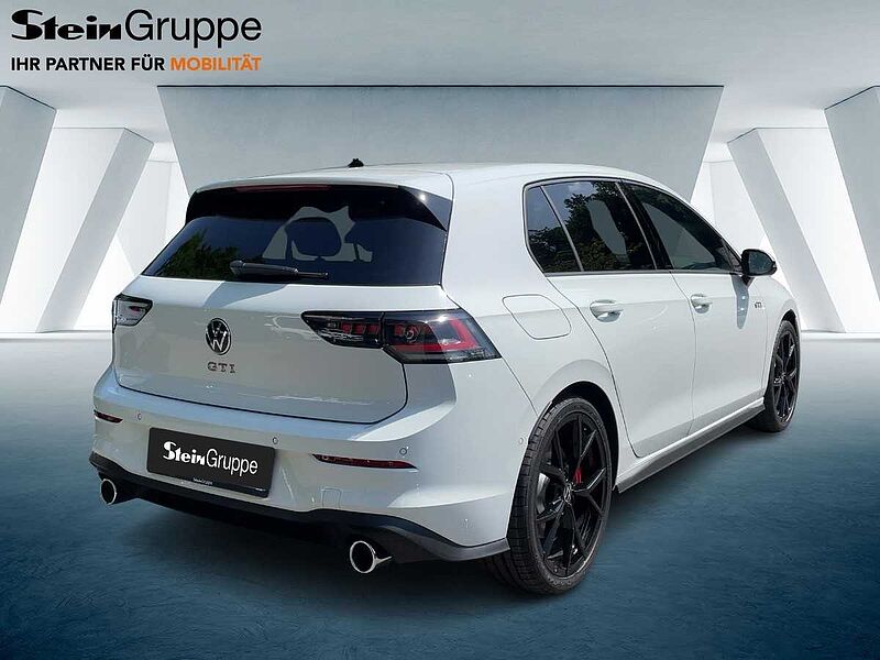 Volkswagen Golf VIII 2.0 TSI W GTI Navi ACC Virt CarPlay
