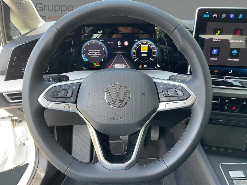 Volkswagen Golf VIII Variant 1.5 eTSI W Life AHK ACC Virt
