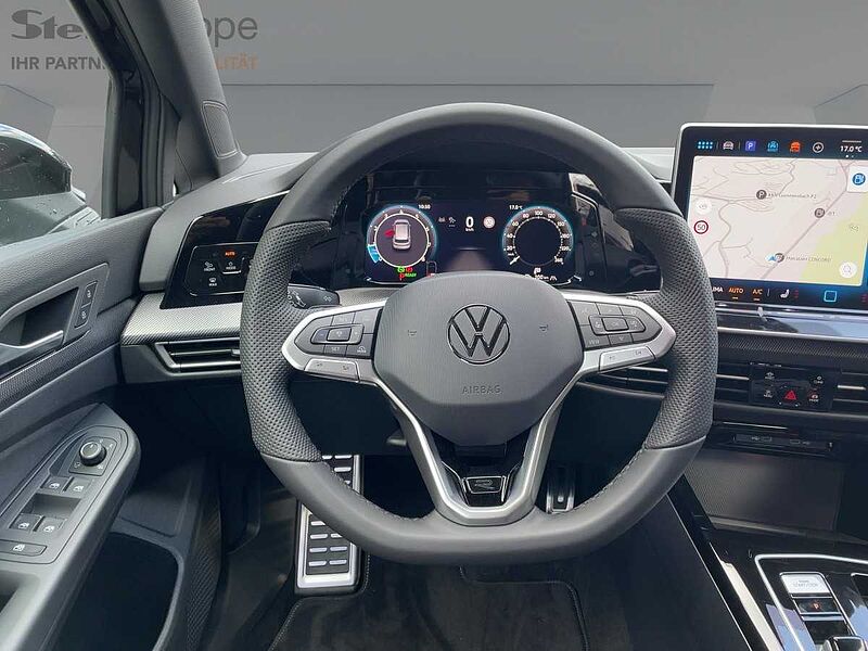 Volkswagen Golf VIII 1.5 eTSI W R-Line AHK ACC Virt Navi