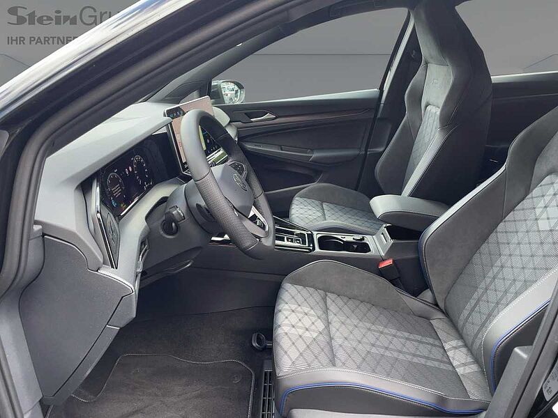 Volkswagen Golf VIII 1.5 eTSI W R-Line AHK ACC Virt Navi