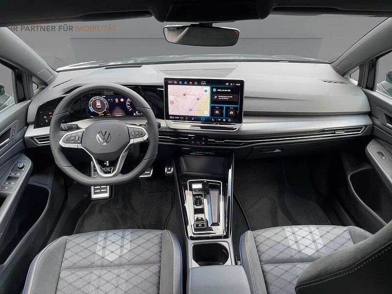 Volkswagen Golf VIII 1.5 eTSI W R-Line AHK ACC Virt Navi