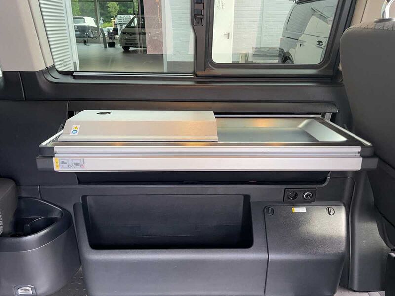 Volkswagen T6.1 2.0 TDI FWD California Beach AHK NAVI LED T6