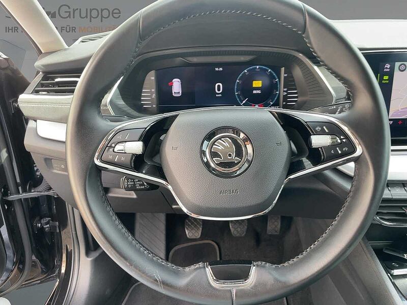 SKODA Octavia Combi 1.5 TSI ACT First Edition Navi