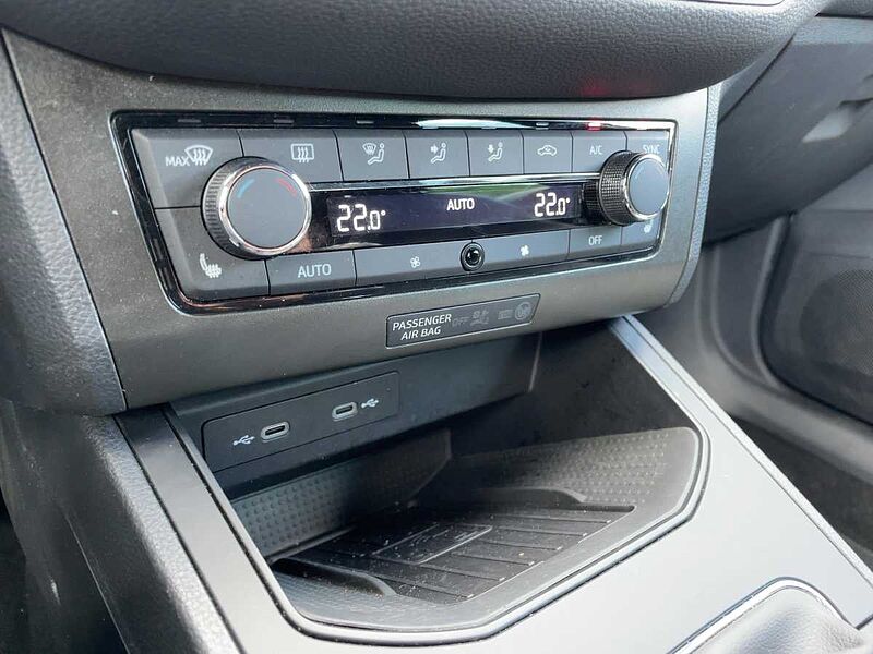 SEAT Ibiza 1.0 TSI FR Beats CarPlay ACC LED Navi Virt