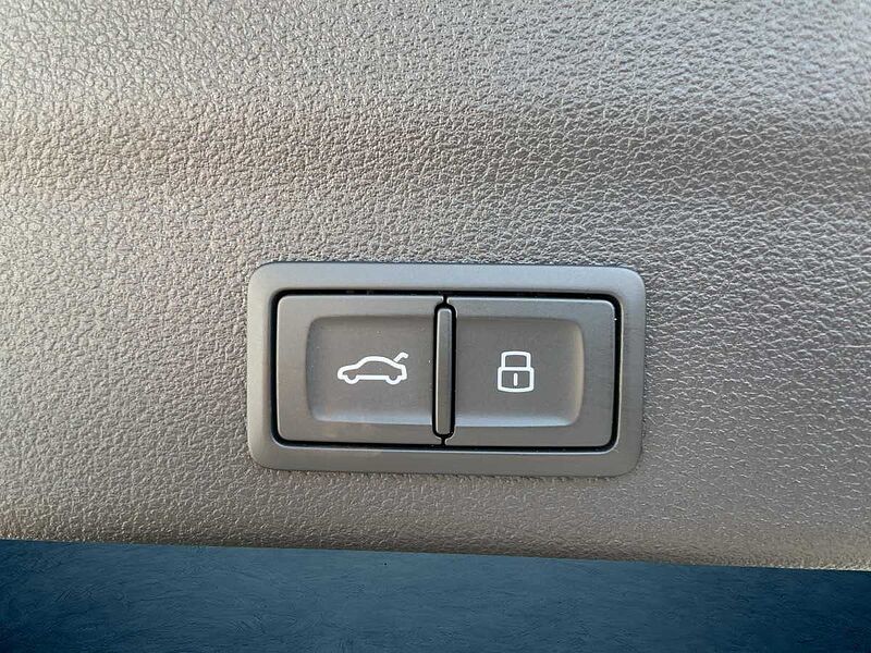Audi S6 3.0 TDI quattro Avant Matrix Pano ACC AHK LED basis
