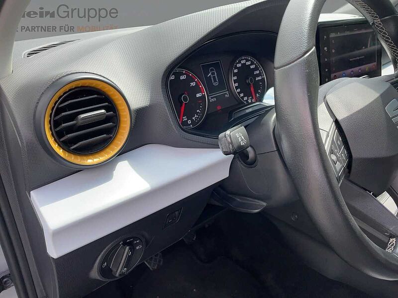 SEAT Ibiza 1.0 MPI Style CarPlay LED Navi PDC