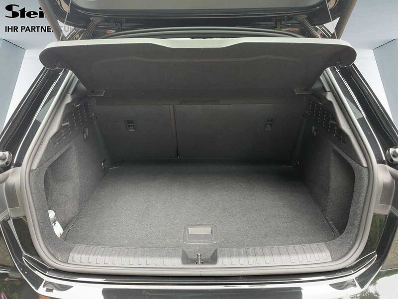 Audi A3 Sportback 35 1.5 TFSI MHEV advanced Pano LED