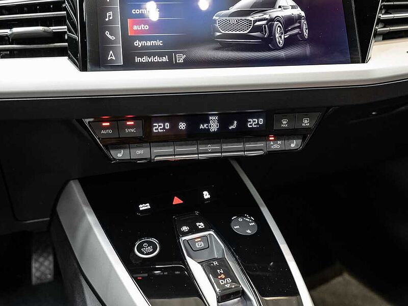 Audi Q4 Sportback 40 e-tron basis ACC STH MATRIX LM 40 basis